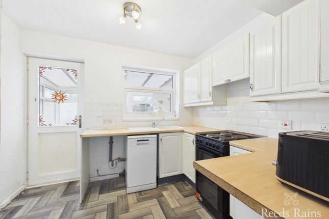 9, Hastings Road, Hull photo 3
