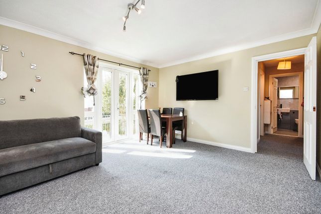 Flat for sale in Tallow Gate, South Woodham Ferrers, Chelmsford