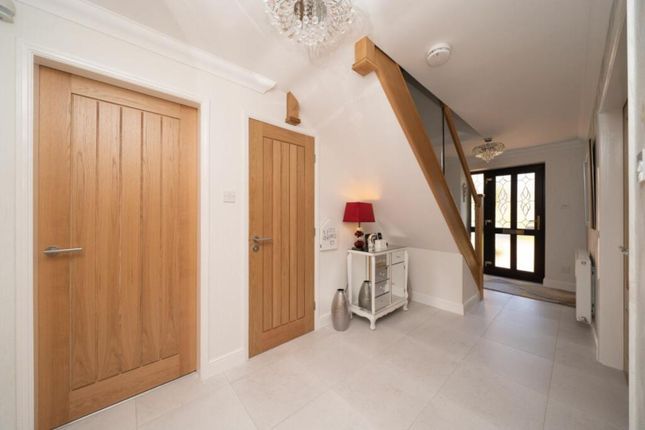 11, Weald Drive, Little Sutton, Ellesmere Port photo 2