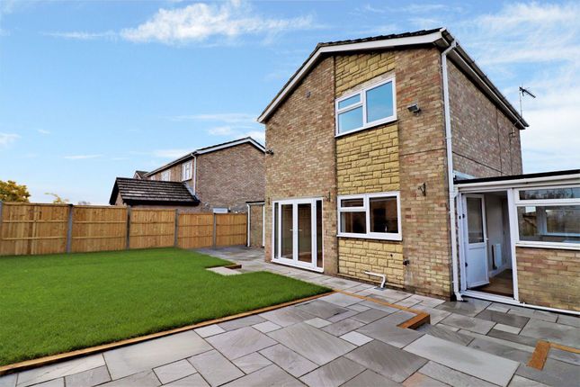 Thumbnail Detached house to rent in Burns Way, St. Ives, Huntingdon