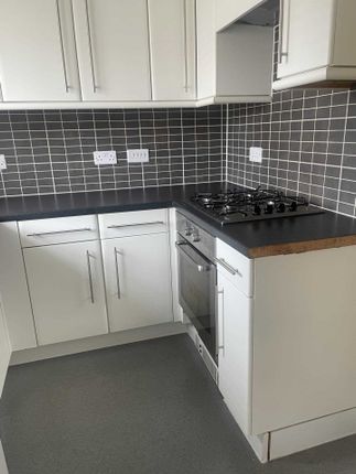 1 bed flat to rent in Deal Close, Regency Park WA5