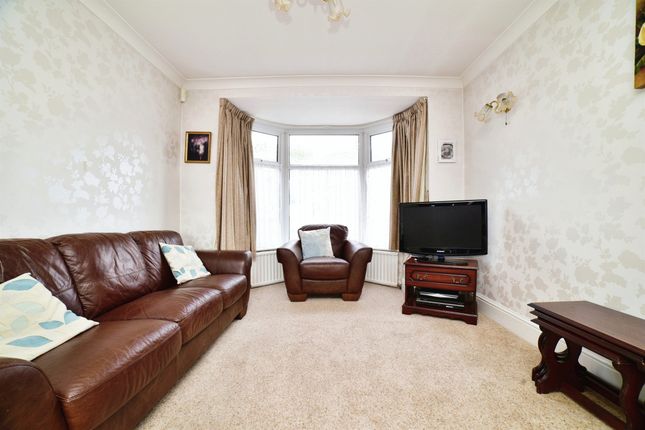 Thumbnail Terraced house for sale in Trafford Road, Willerby, Hull