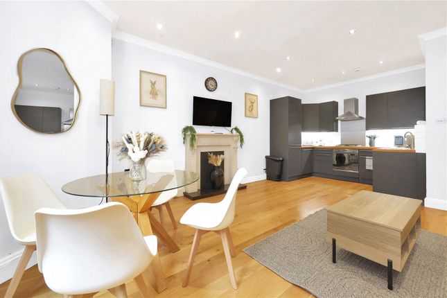 A, 4, Southwell Gardens, London photo 4