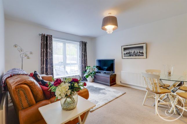 20 Pullman House, 11 Tudor Way, Leeds photo 3