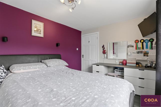9, Glencairn Drive, Glasgow photo 4