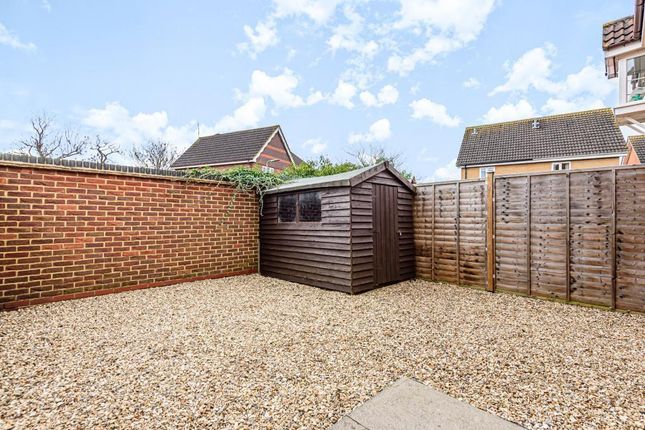 Semi-detached house to rent in Orwell Drive, Didcot, Oxfordshire