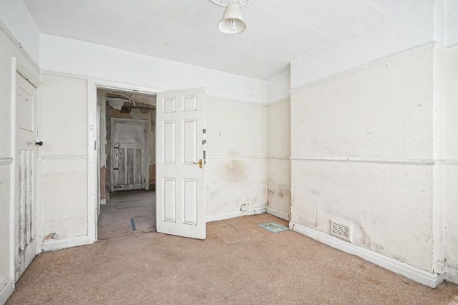 4, Britannia Road, Nottingham photo 3