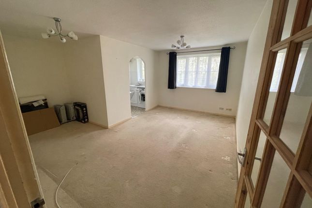 23, Regent Court, WELWYN GARDEN CITY photo 3