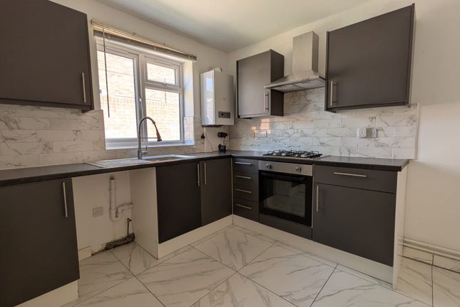 property for rent in Dean Road, Southampton SO18