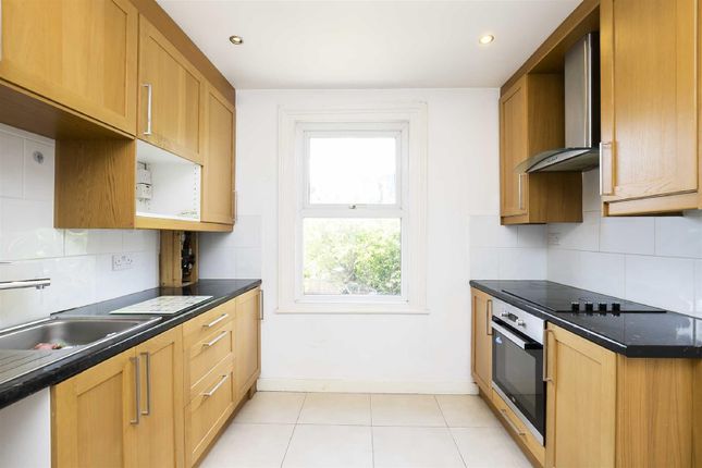 First Floor Flat, 13, Brooke Road, Walthamstow photo 4