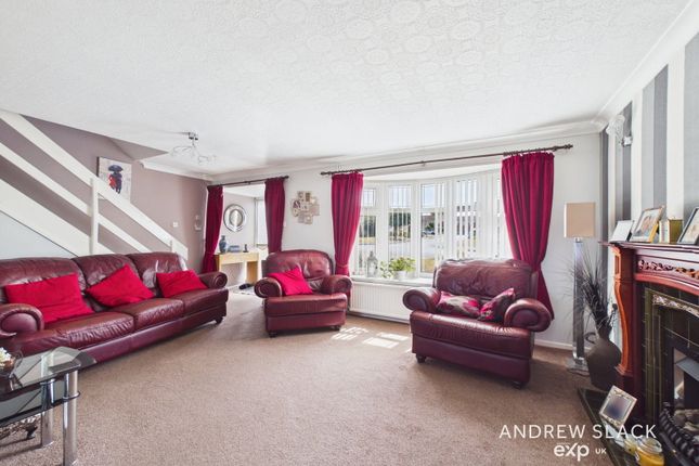 27, Nethercross Drive, Mansfield photo 2