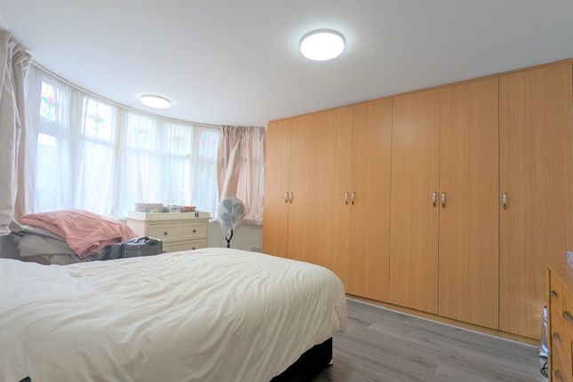 168a, Chase Road, Southgate photo 5