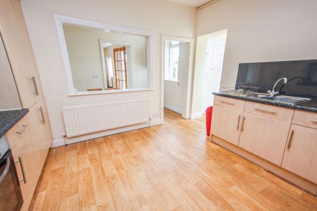 31 Bemister Road, Bournemouth photo 4