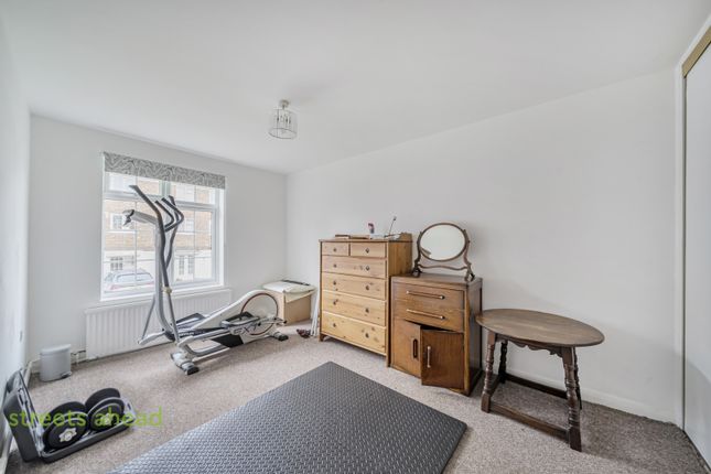 Flat 4, 13, Edith Court, Croydon photo 3