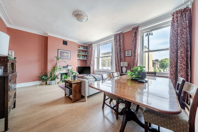 Top Floor Flat, 156, Coldharbour Lane, London photo 3