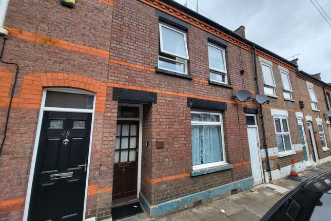 Large 4 Bedroom For Sale With Many Options