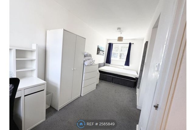 Room 6