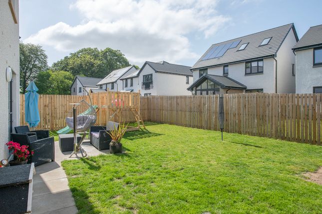 6, Orrin Crescent, Crieff photo 3