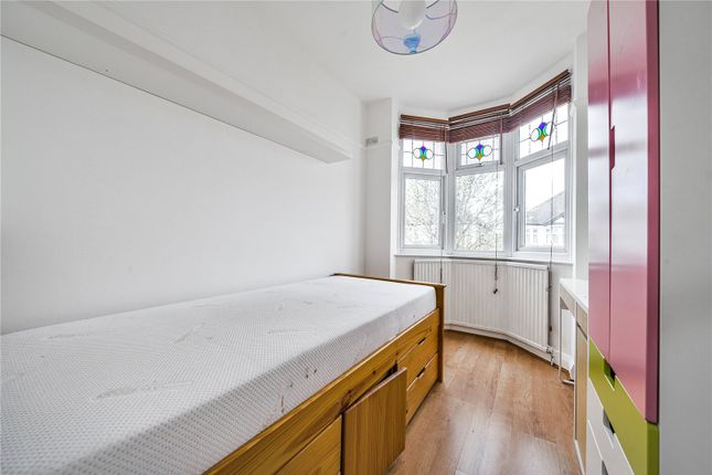 Terraced house to rent in Brendon Way, Enfield