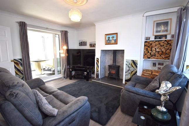 56, Bamburgh Grove, South Shields photo 3