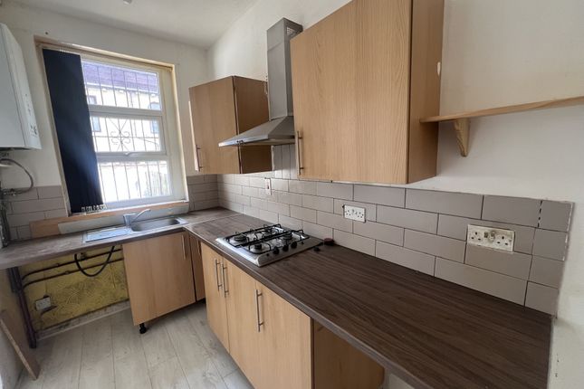 Heap Lane, Bradford photo 3
