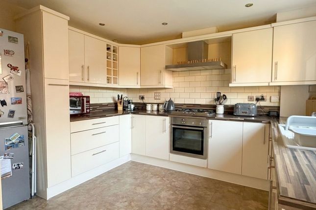 15 Sterling Chase, Knaresborough photo 4