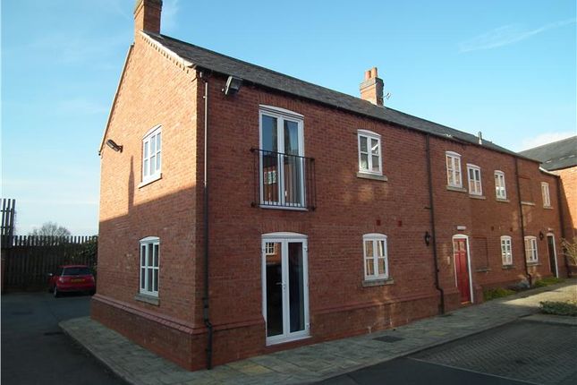Flat to rent in Hinckley Road, Burbage, Leicestershire