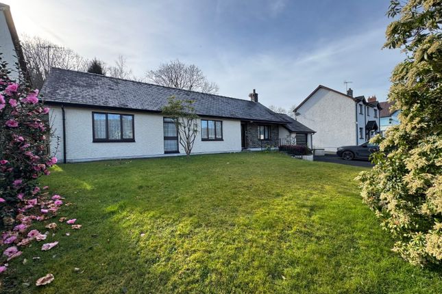 3-bed house on 2 Caefron, Lampeter Road, Aberaeron, £340,000