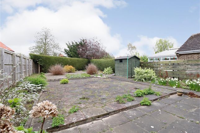 8, Tostig Close, York photo 2