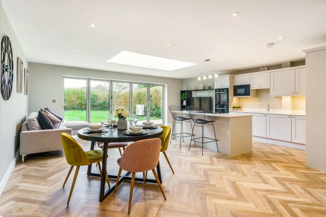 Middleton House, 13A, Headland Close, Welford On Avon photo 2
