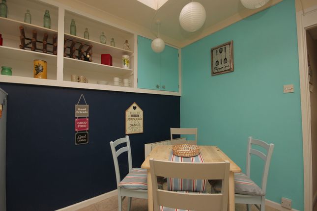 18 Fore Street, St. Austell photo 3