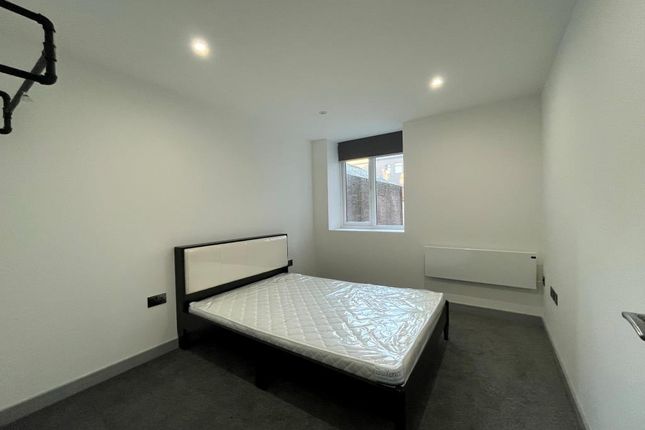 8 Winckley Square, Preston photo 4