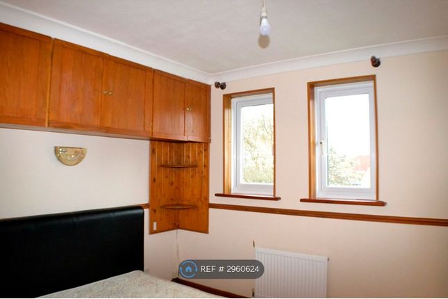 Eames Close, Aylesbury photo 2