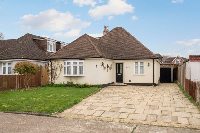 3-bed detached on 20, Winslow Way, Walton-on-Thames, £775,000
