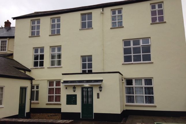 Thumbnail Flat to rent in St. Peter Street, Tiverton