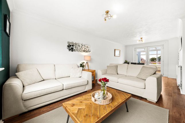 7, Beacon View, Marple photo 4