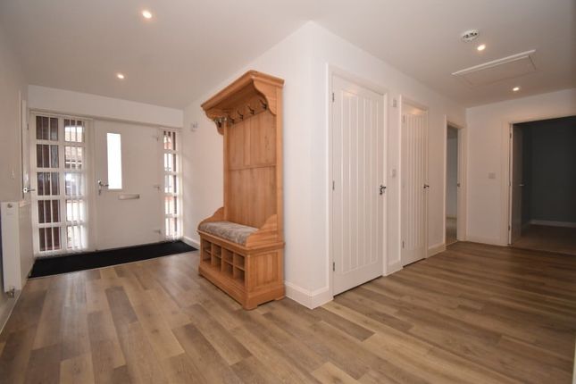 37, Poltimore Way, Exeter photo 4