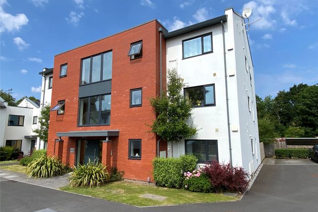 Thumbnail Flat for sale in The Chase, Topsham, Exeter
