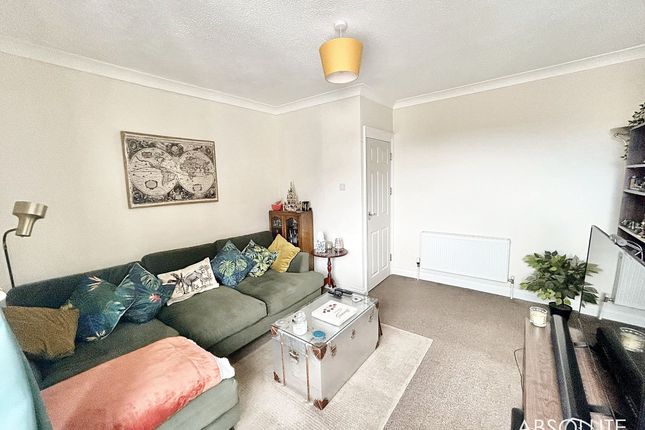 6a Warefield Road, Paignton photo 2