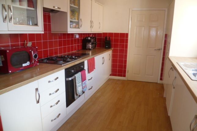 50, Russell Street, Jarrow photo 4