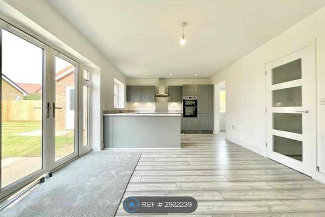 Peacock Lane, Biddenham, Bedford photo 5