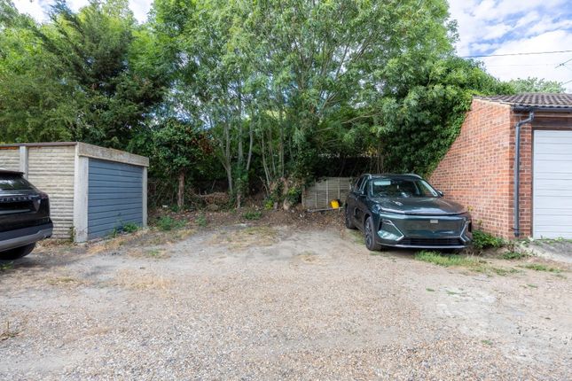 Garage & 2 Parking Spaces, Rear Of 59, First Avenue, Westcliff-on-Sea photo 2