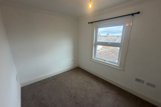 Flat 3, Taunton photo 3