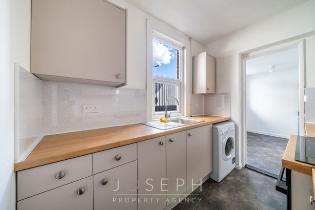 4 Kingston Road, Ipswich photo 3