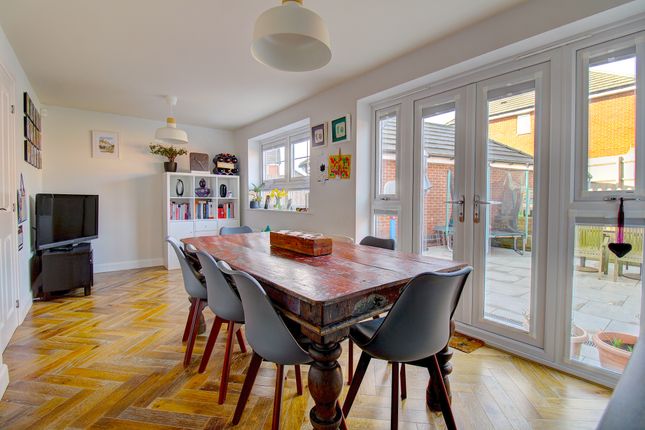 Dining Room &amp; Snug