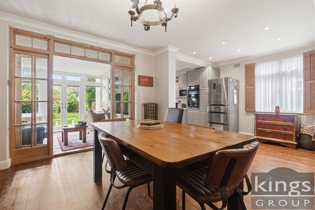 43, Firtree Walk, Enfield photo 2