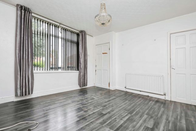 17, Anerley Grove, West Midlands photo 2