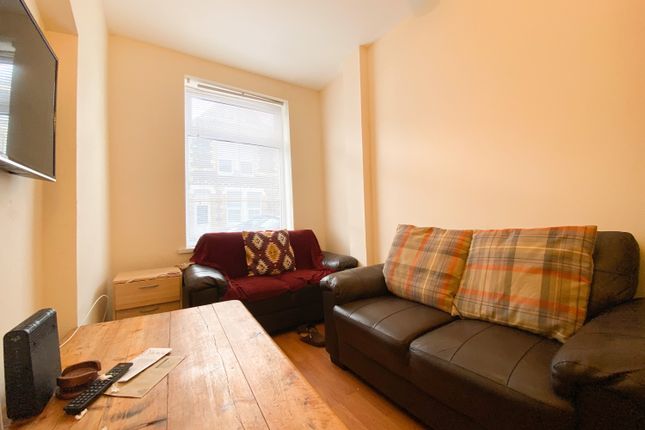 86a, Minny Street, Cardiff photo 2