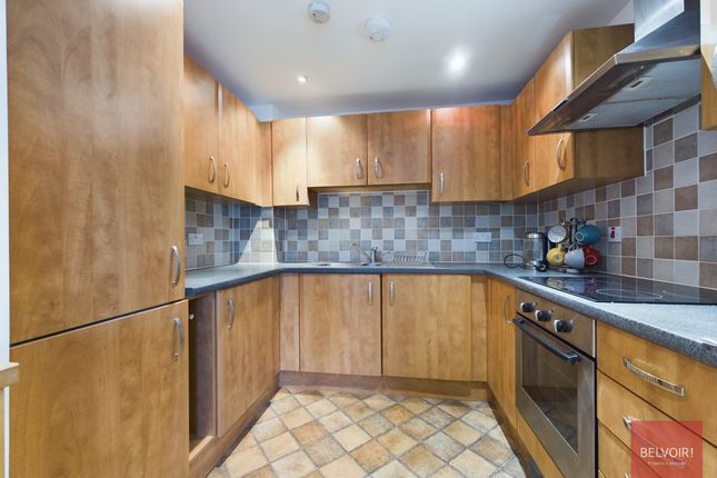 151, Altamar, Kings Road, Swansea photo 5