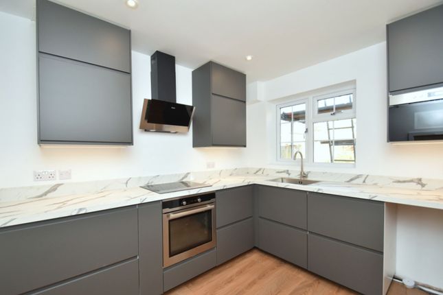 23 The Quadrant, St. Ives photo 2